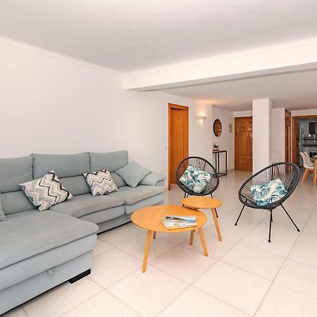 Vora Mar Beachfront Apartment By Sealand Villas Puerto Pollensa Exterior foto