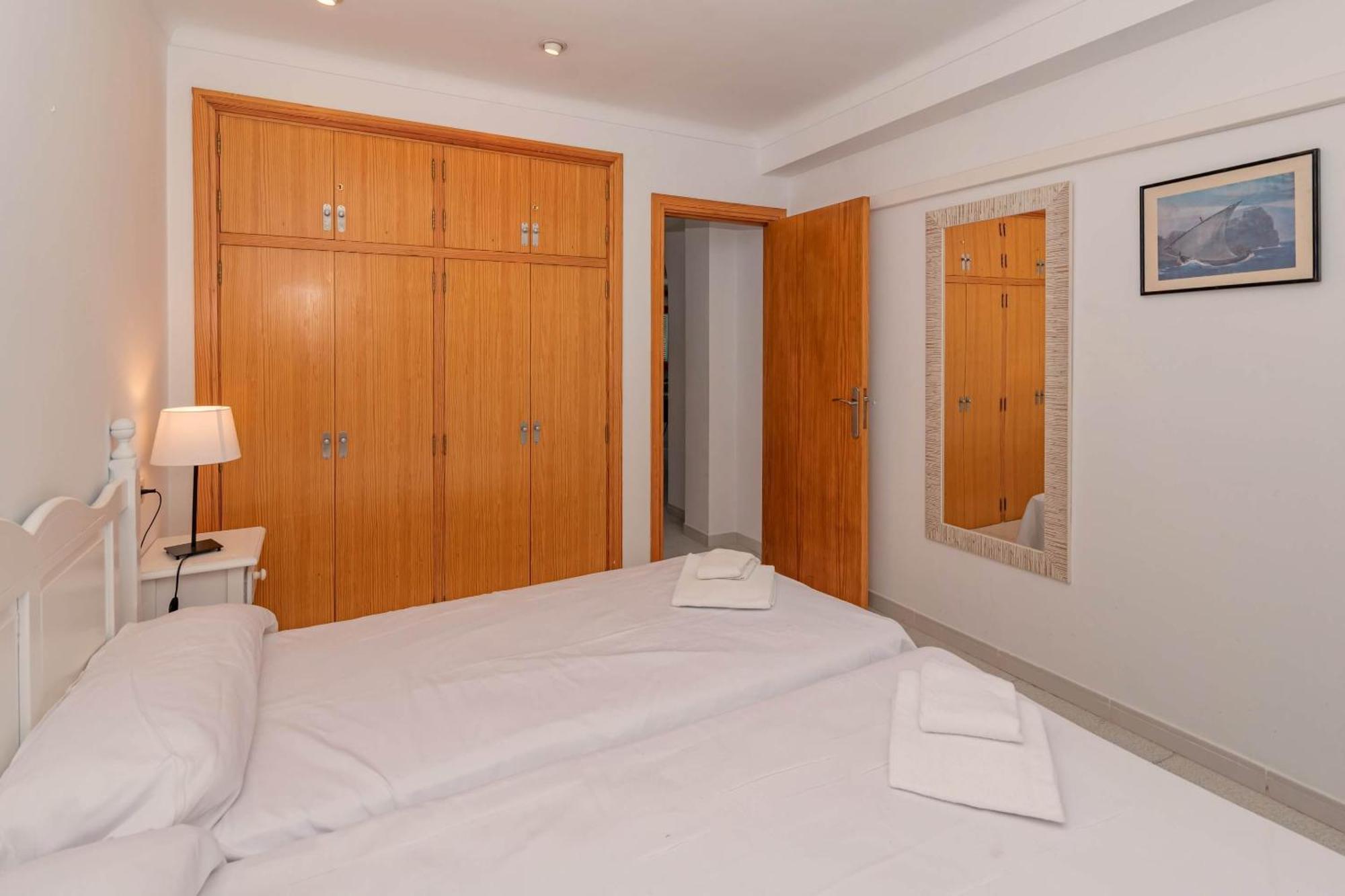 Vora Mar Beachfront Apartment By Sealand Villas Puerto Pollensa Exterior foto