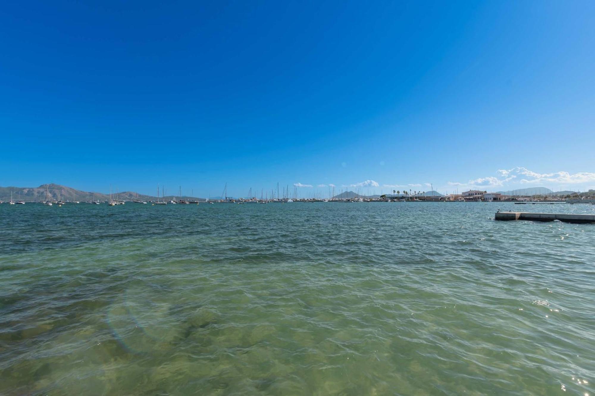Vora Mar Beachfront Apartment By Sealand Villas Puerto Pollensa Exterior foto